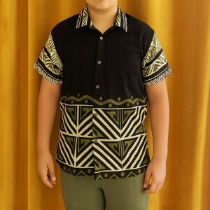 Boys Button Down Hawaiian Aloha Shirt - Size 12 - Resortwear Rayon